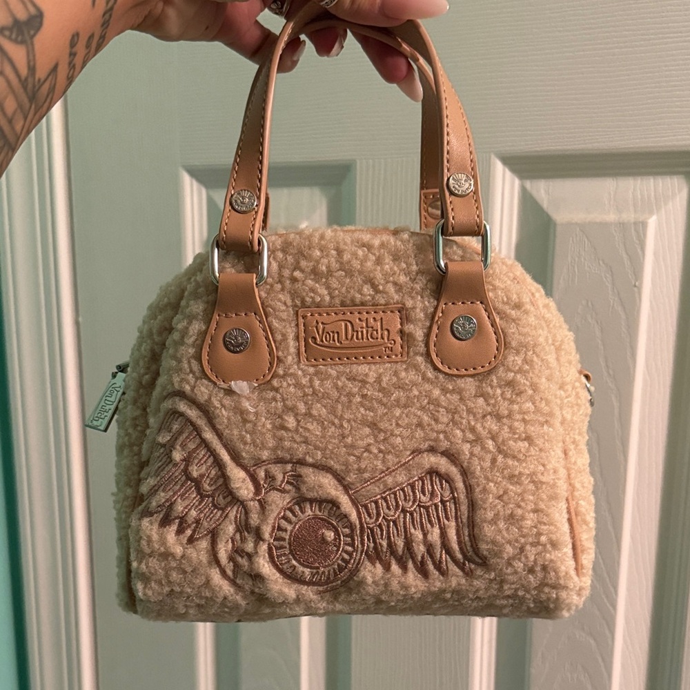 Von Dutch Beige and Cream Sherpa Mini Bag - Picture 2 of 2